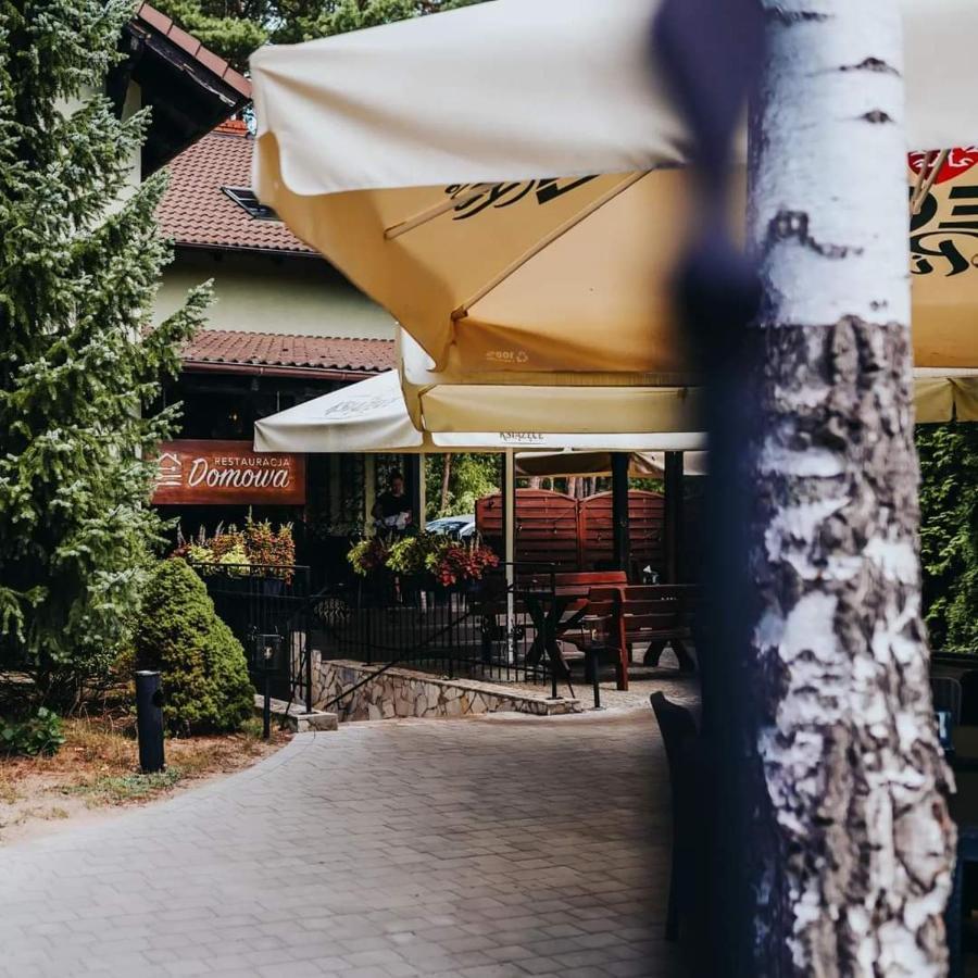 Domowa- Restauracja I Pokoje Wielen Zaobrzanski Εξωτερικό φωτογραφία